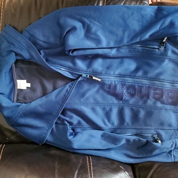 Bench Sweater - Picture 2 of 2